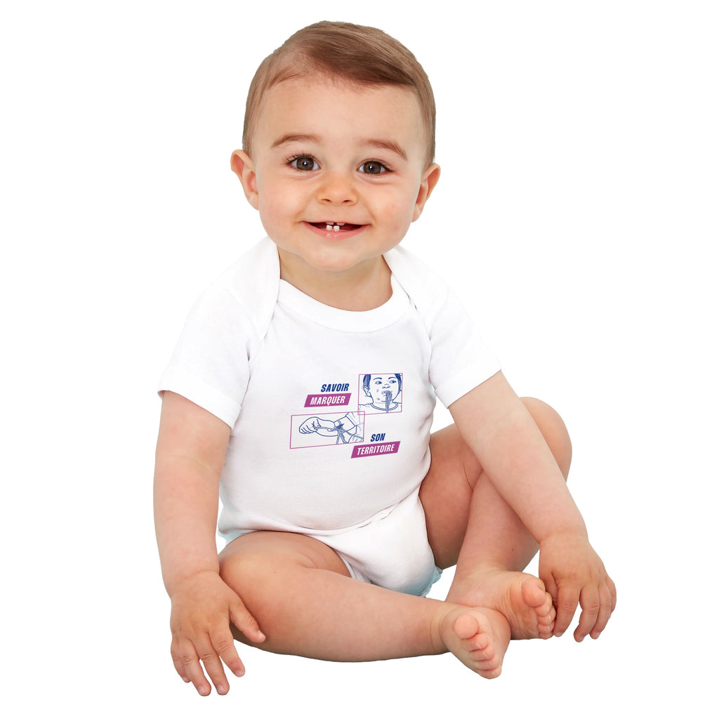 bébé heureux en body original